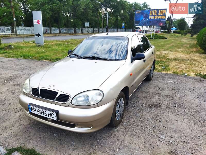 Седан Daewoo Sens 2004 в Запоріжжі