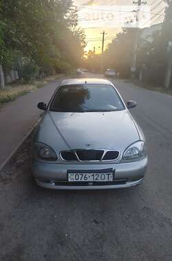 Седан Daewoo Sens 2003 в Николаеве