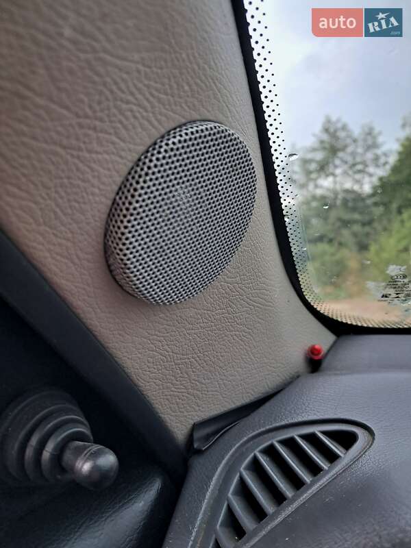 Седан Daewoo Sens 2006 в Долині