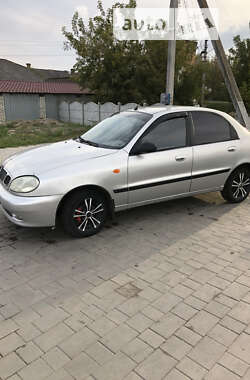 Седан Daewoo Sens 2005 в Острозі