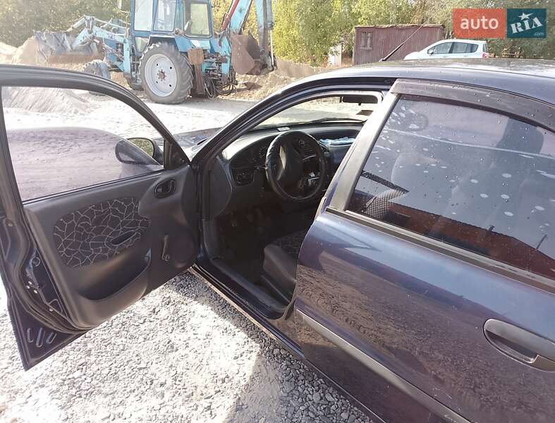Седан Daewoo Sens 2004 в Зенькове