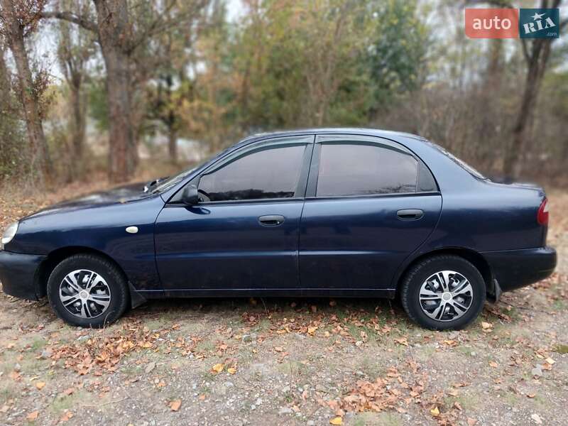 Седан Daewoo Sens 2006 в Краснограді