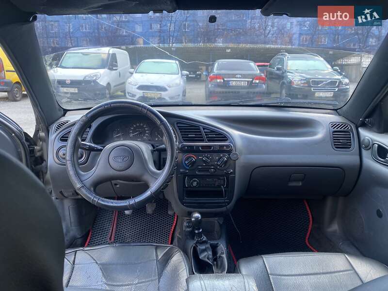 Седан Daewoo Sens 2005 в Днепре