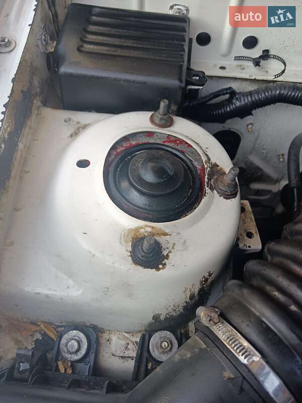 Седан Daewoo Sens 2004 в Киеве