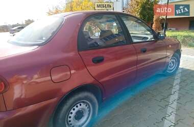 Седан Daewoo Sens 2003 в Черноморске