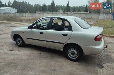 Седан Daewoo Sens 2004 в Десні