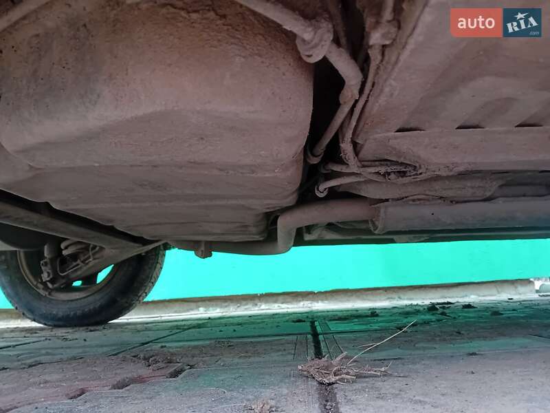 Седан Daewoo Sens 2004 в Тернополі