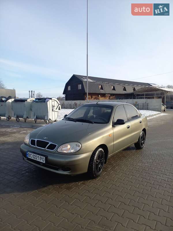 Седан Daewoo Sens 2004 в Буську