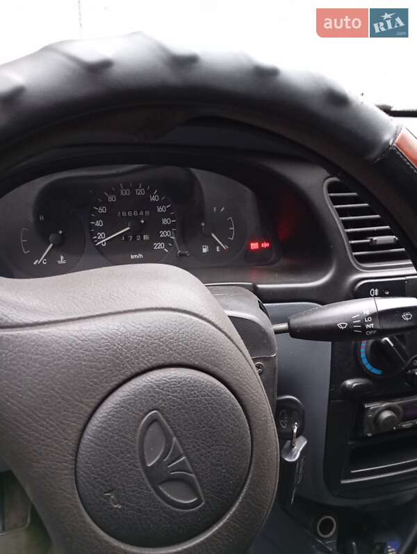 Седан Daewoo Sens 2005 в Киеве