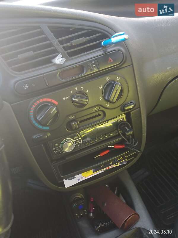 Седан Daewoo Sens 2005 в Соснівці