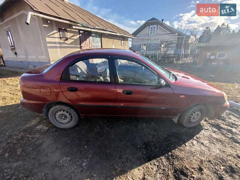 Седан Daewoo Sens 2004 в Ивано-Франковске