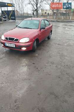 Седан Daewoo Sens 2008 в Чутовому