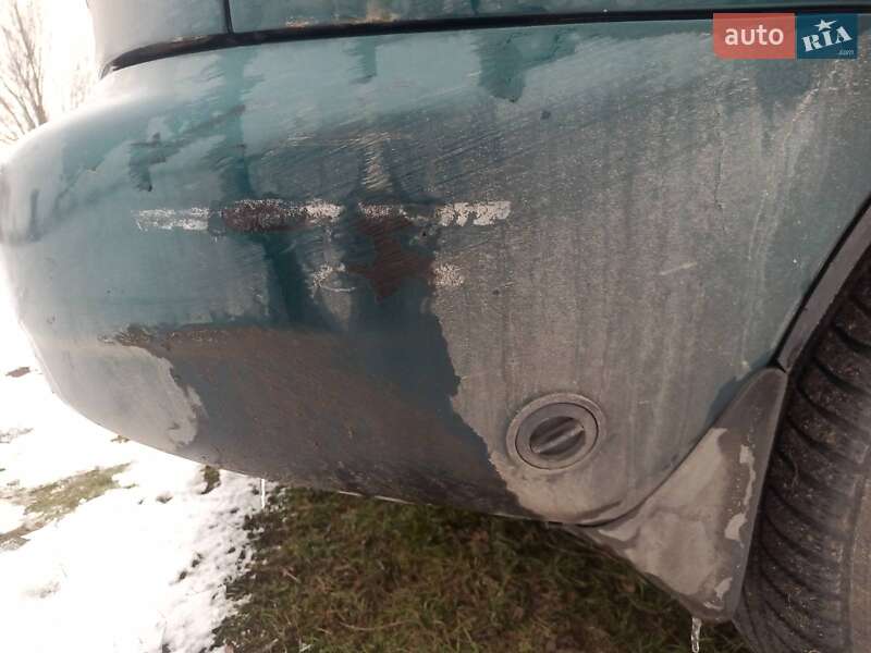 Седан Daewoo Sens 2005 в Полтаві
