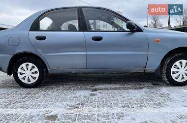 Седан Daewoo Sens 2008 в Староконстантинове