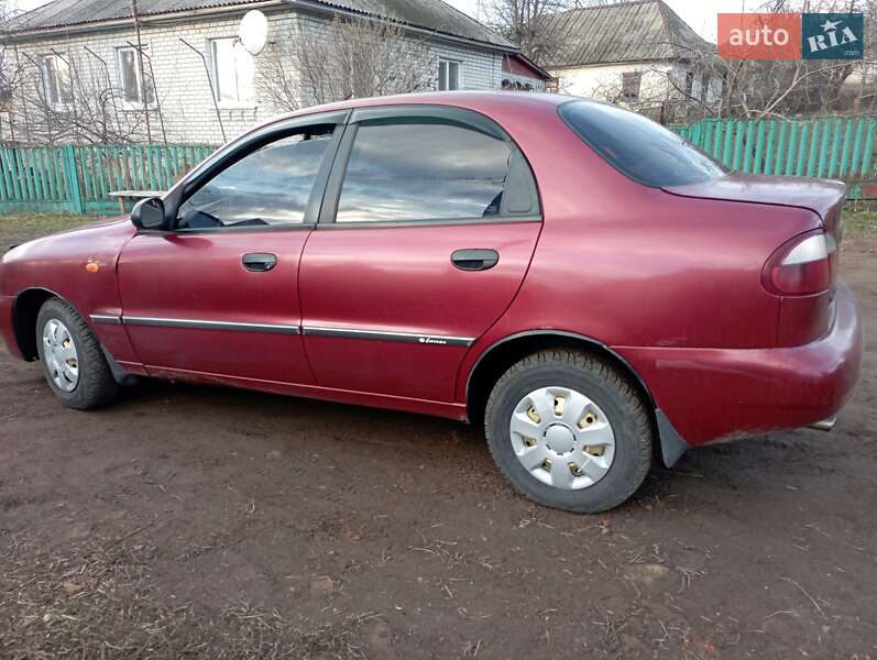 Седан Daewoo Sens 2005 в Монастырище