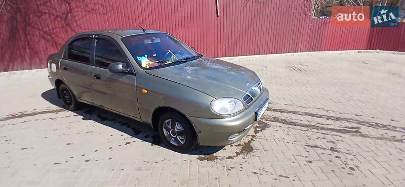 Седан Daewoo Sens 2004 в Херсоні