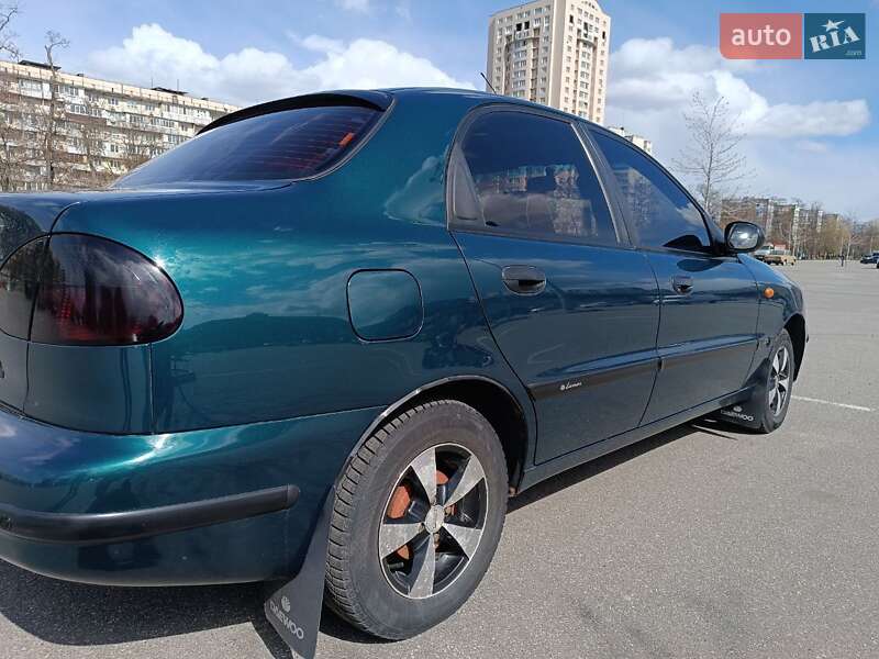 Седан Daewoo Sens 2004 в Киеве
