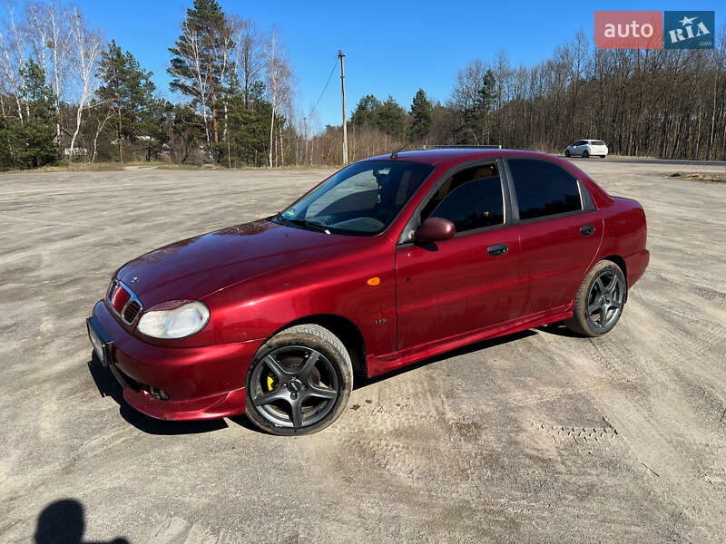 Седан Daewoo Sens 2004 в Сарнах