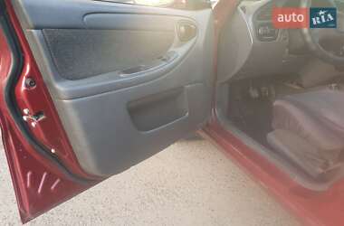 Седан Daewoo Sens 2013 в 