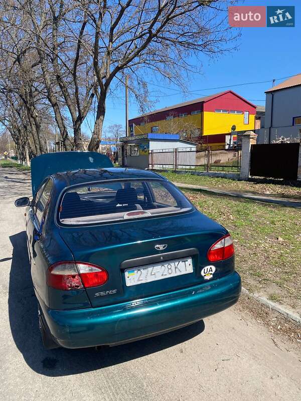 Седан Daewoo Sens 2003 в Ватутино