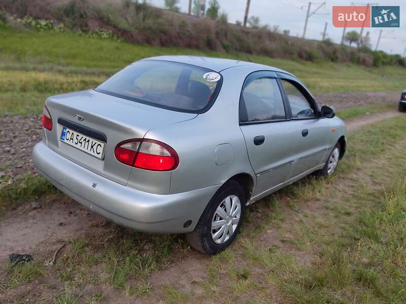Седан Daewoo Sens 2005 в Смеле