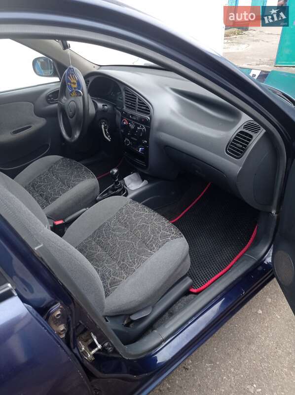 Седан Daewoo Sens 2006 в Первомайске