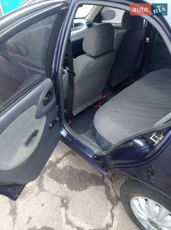 Седан Daewoo Sens 2006 в Первомайске