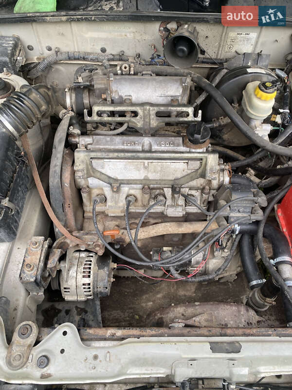 Седан Daewoo Sens 2004 в Тернополе