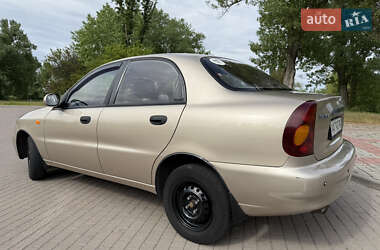 Седан Daewoo Sens 2012 в 