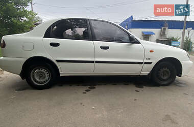 Седан Daewoo Sens 2003 в Славянске