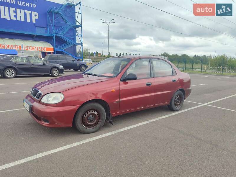 Седан Daewoo Sens 2004 в Ровно