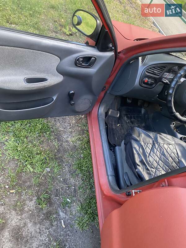 Седан Daewoo Sens 2006 в Киеве