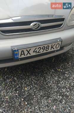 Седан Daewoo Sens 2011 в 