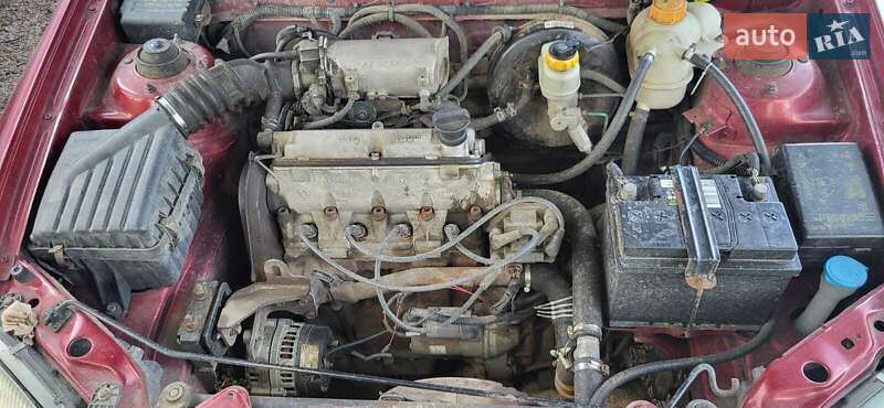 Седан Daewoo Sens 2007 в Новомосковске