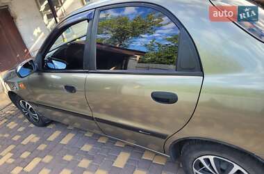 Седан Daewoo Sens 2003 в Дніпрі
