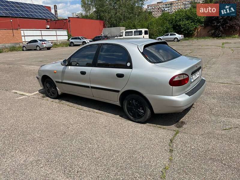 Седан Daewoo Sens 2003 в Кривом Роге