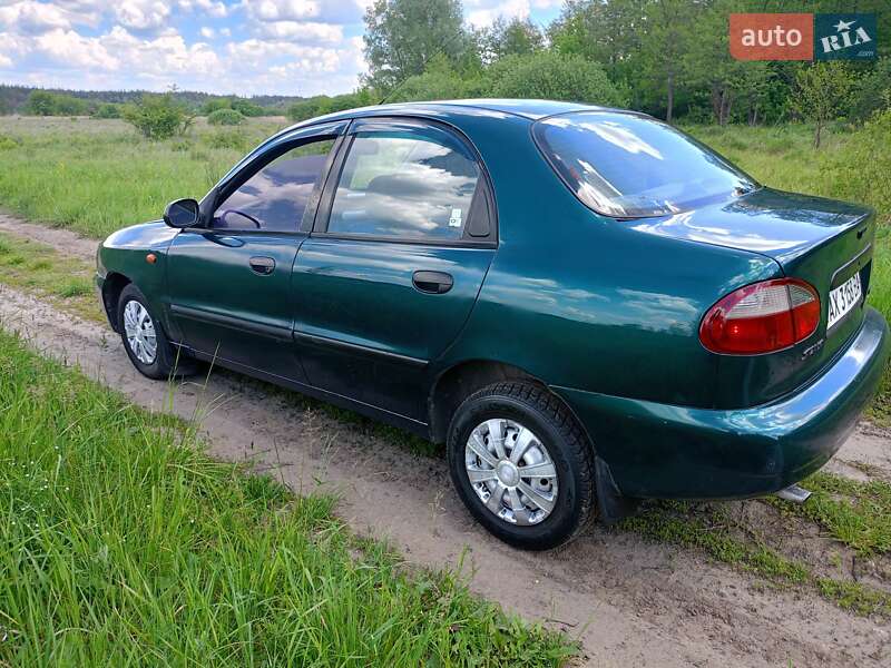 Седан Daewoo Sens 2004 в Мерефа