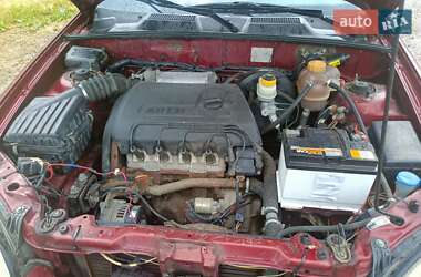 Седан Daewoo Sens 2004 в 