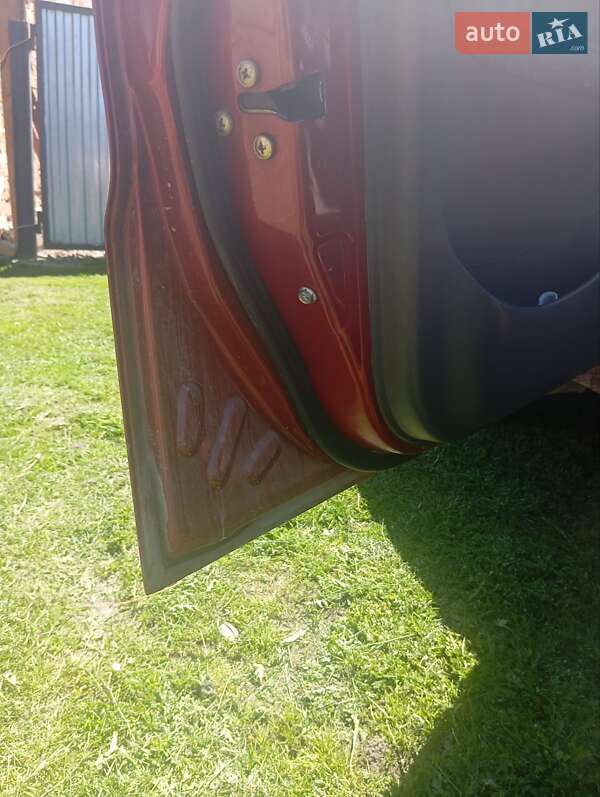 Седан Daewoo Sens 2006 в Радехове