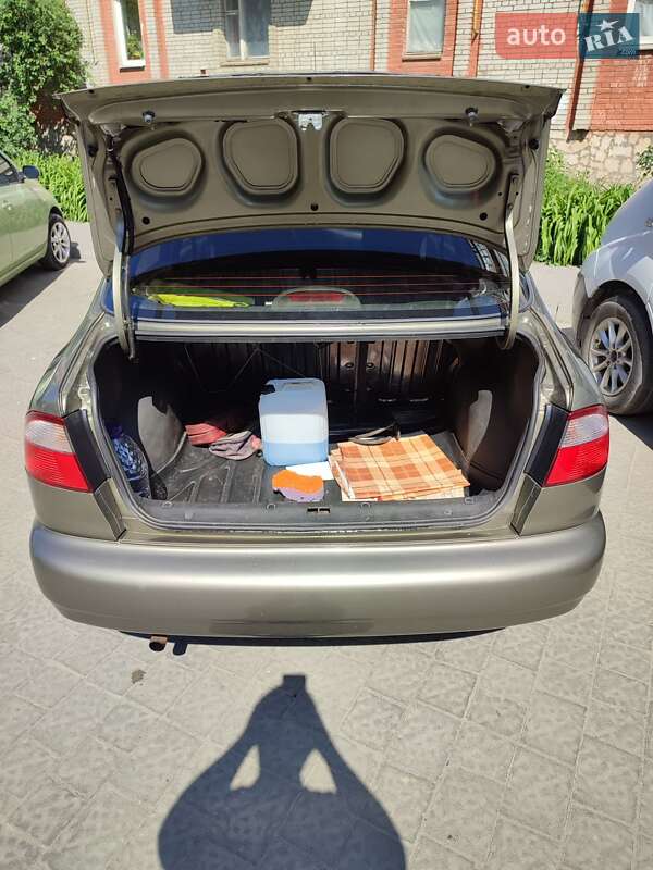 Седан Daewoo Sens 2005 в Львове