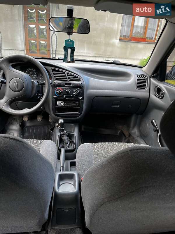 Седан Daewoo Sens 2006 в Городенке