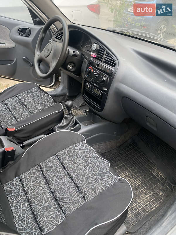 Седан Daewoo Sens 2006 в Днепре