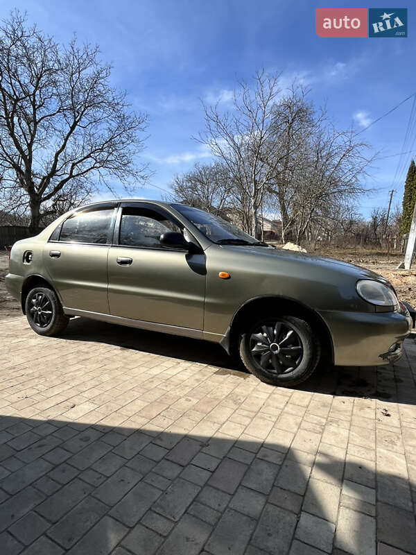Седан Daewoo Sens 2003 в Скале-Подольской