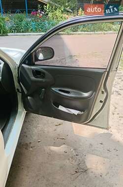 Седан Daewoo Sens 2010 в 