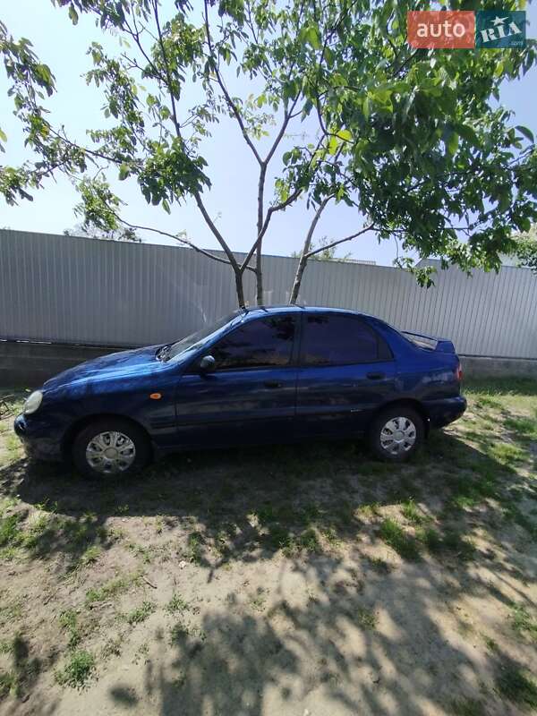 Седан Daewoo Sens 2003 в Яготине