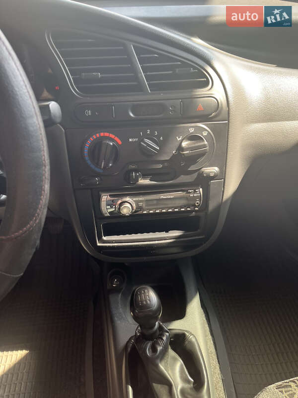 Седан Daewoo Sens 2007 в Бобровице
