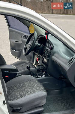 Седан Daewoo Sens 2004 в 
