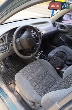 Седан Daewoo Sens 2004 в 