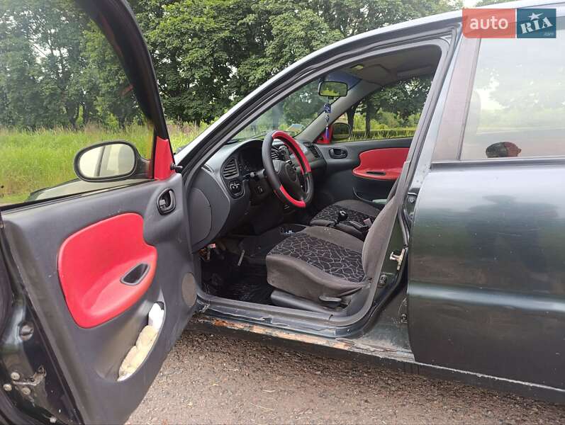 Седан Daewoo Sens 2003 в Ямполе