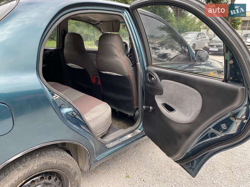 Седан Daewoo Sens 2003 в Каменском